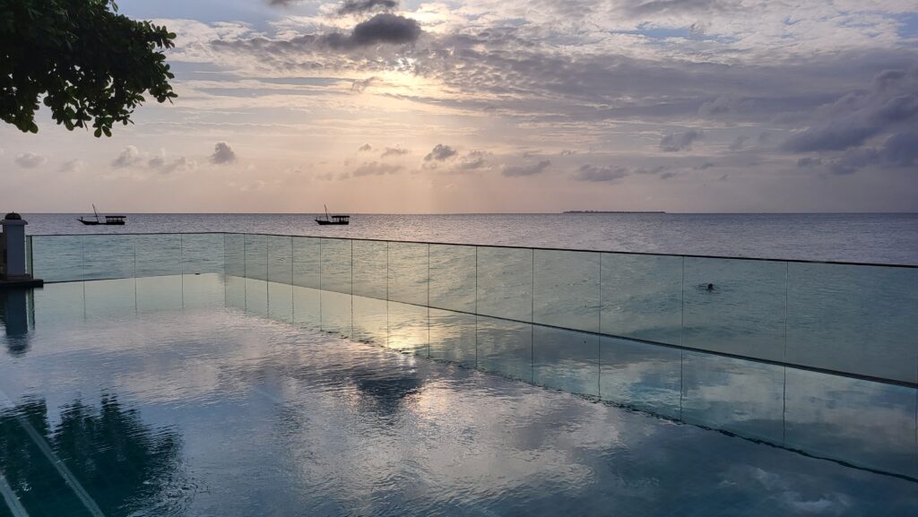 View over Infinity Pool into the Ocean at Park Hyatt Zanzibar Hotel
